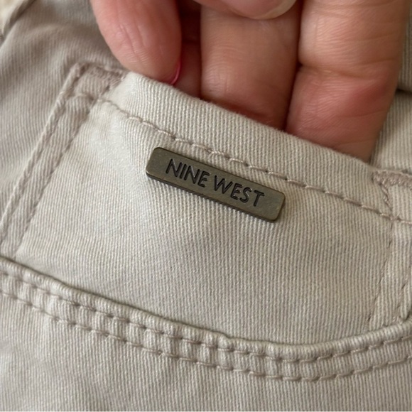 Nine West Heidi Pull on Crop Size 6 NEW - Picture 6 of 11